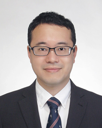 津村将章氏