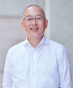 兎洞 武揚 氏