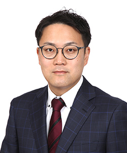 青木 洋高 氏