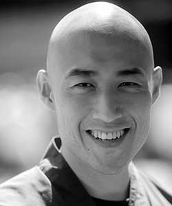 松本紹圭氏
