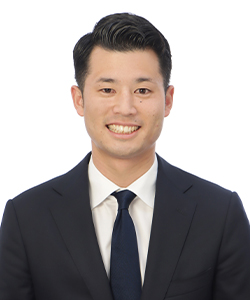 桑原 拓都 氏