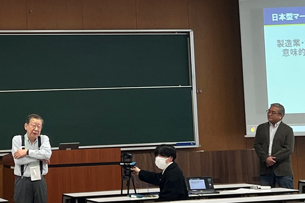 講演の様子