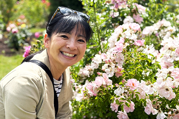 飯迫 八千代 氏