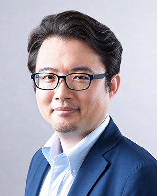 山本泰士氏 山本泰士氏